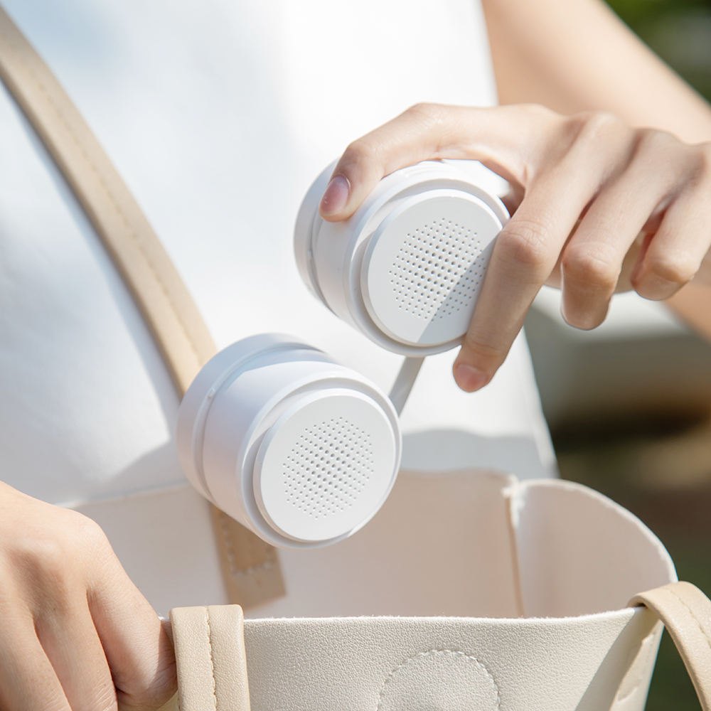 The neck fan in daily use